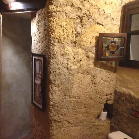 Casas Andrea La Cueva *